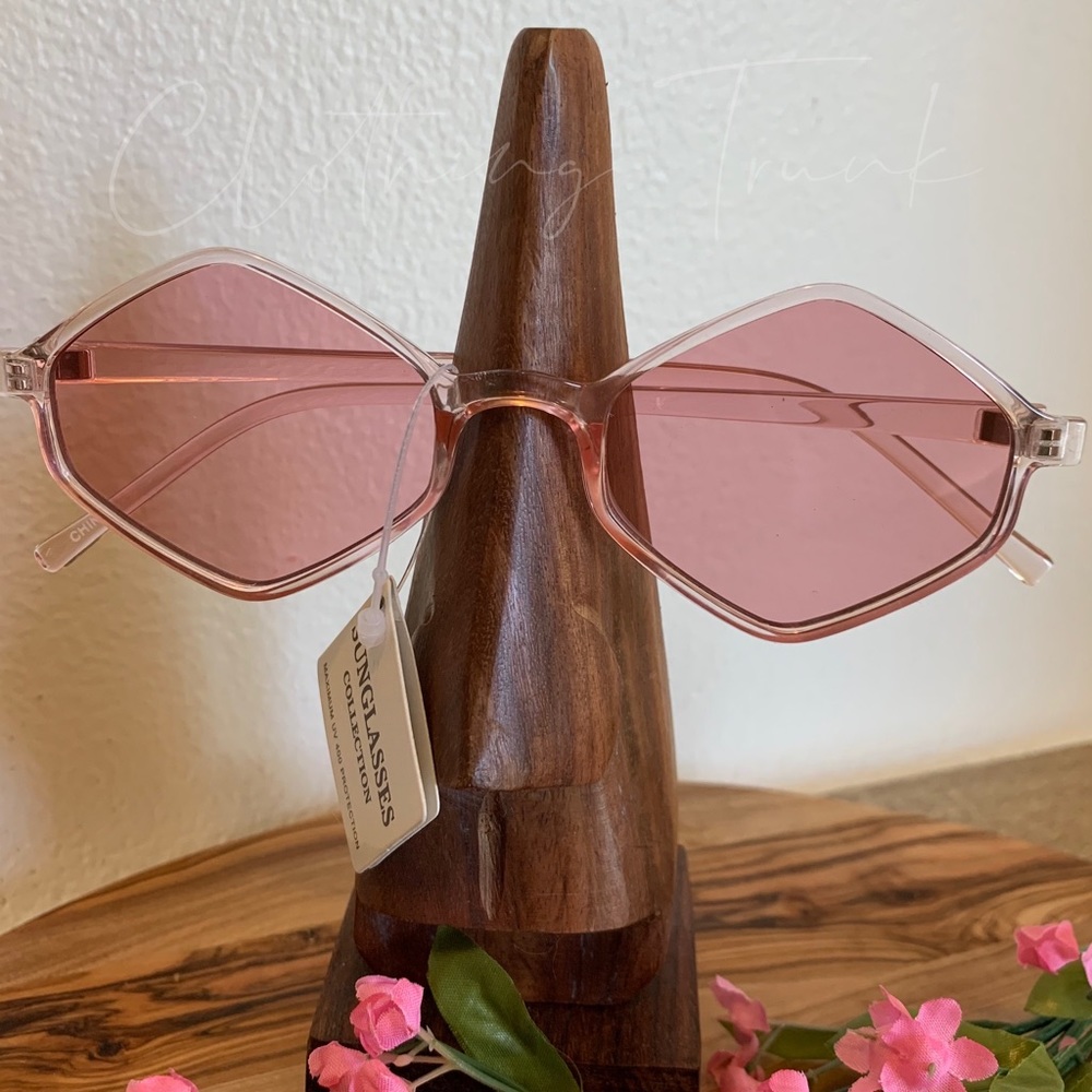 NWT Clear Pink Iconic Retro Sunglasses | UV400 Protection